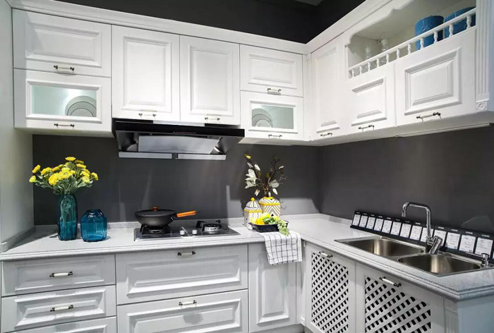 老子有钱lzyq88官网简欧橱柜定制价钱